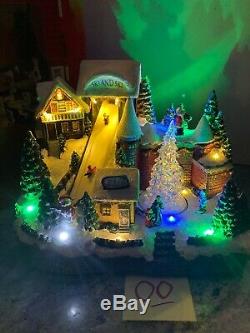 12 Christmas Pub Bar Snow Ski Village Slope Santa Tree Animated Lighted Musical