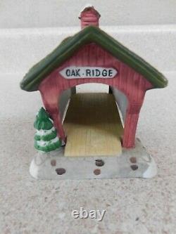 1991 Lemax Covered Oak Ridge Bridge Ceramic Christmas Village Figure