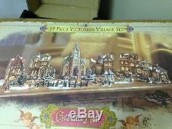 1999 Grandeur Noel 39 pc Victorian Village Set Collectors Edition 99% complete