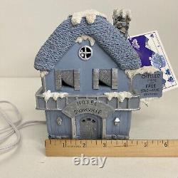 1999 The Hotel Snowville #94924 Light Up Encore Village Collection Boxed WORKS