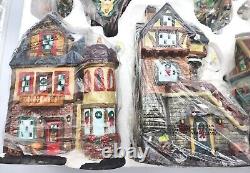 2000 Grandeur Noel Collector's Edition 30/34 Piece Victorian Village Set BOXED