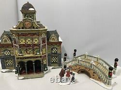 2002 Edition GRANDEUR NOEL Victorian Village Set In Box Tested And Works 663302B