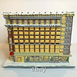 2003 Hawthorne Village Macys Christmas In New York Collection No. A1907 EUC
