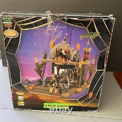 2005 Lemax Spooky Town Halloween Monsters Ball 54302 Animated with box WORKS