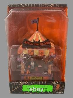 2010 Lemax Spooky Town Collection Spill The Blood New Old Stock 03808 Halloween