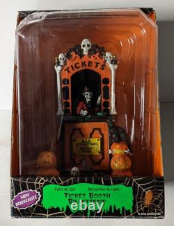 2010 Lemax Spooky Town Retired Ticket Booth. New Old Stock