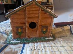 2012 Lemax HEARTH & HOME QUILT SHOPPE House CHRISTMAS VILLAGE Log Cabin 25364