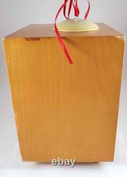 2012 Roman Animated Musical Christmas TV Moving Skaters & Winter Village Scene