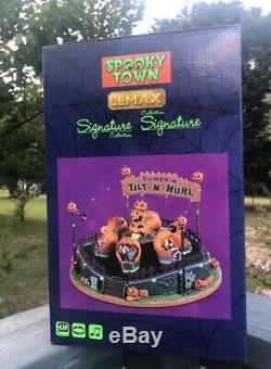 2019 LEMAX SPOOKYTOWN Village House PUMPKIN TILT-N-HURL Sights & Sounds