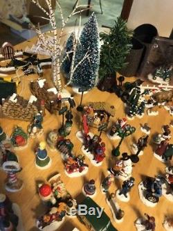 222 Lot Christmas Village People Trees Accessories Dept 56 Lemax St Nicholas Sq