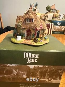 36 Lilliput Lane cottages IN boxes WITH deeds mint condition