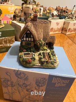 36 Lilliput Lane cottages IN boxes WITH deeds mint condition