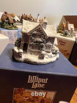 36 Lilliput Lane cottages IN boxes WITH deeds mint condition