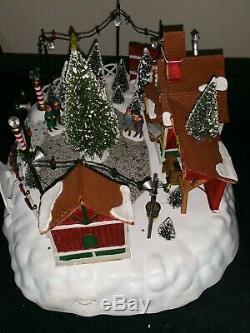 Animated North Pole Tree Lot Lemax 1 OF A KIND PIECE -with figures & adapter