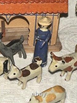 Antique Rare German Putz Erzgebirge Wooden Stable And Miniatures