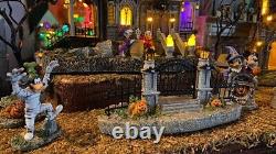 (BRAND NEW) Disney Halloween Village Set, 12-piece