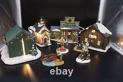 BSA BOY SCOUTS OF AMERICA LIGHTED CHRISTMAS SCOUTING VILLAGE KIT 619637 with Box