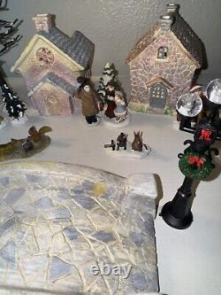 Beautiful Miniature Winter Village Set Up Christmas Village / Winter Wonderland