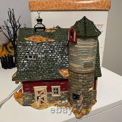 CHIP Department 56 Halloween Haunted Barn