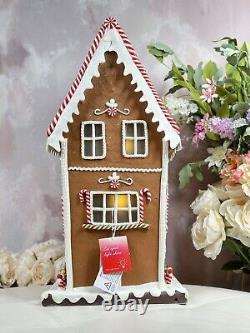 CHRISTMAS 25 LIGHT UP GINGERBREAD HOUSE WithPEPPERMINT CANDYS, BOY & GIRL NEW