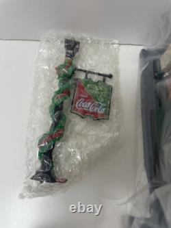 COMPLETE! Dept 56 Coca-Cola Soda Fountain Christmas in the City Village 59221