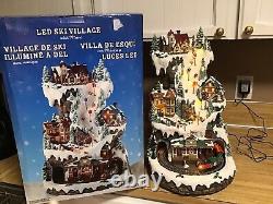 COSTCO 20 LED SKI VILLAGE? Christmas Music & Lights+ MOVING TRAIN Holiday Decor