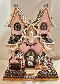 Candy Corn Lane Pastel Pink HALLOWEEN LED Gingerbread LARGE House New 15