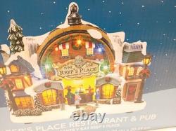 Carole Towne 2024 Reep's Place Restaurant & Pub Musical Light Xmas Display VGC