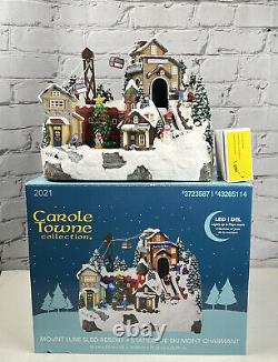 Carole Towne Mount Lure Sled Resort Animated Lights Christmas Music 2021 NEW