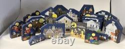 Cat's Meow Halloween Collection Village Shelf Sitters 18