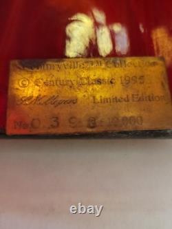 Century Classics Stained Glass Light HOLLAND, MI Big Red Lighthouse Centuryville