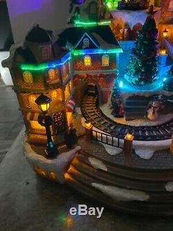 Christmas Animated Village Train Tree Musical Lighted Fiber Optic NIB 17 Long