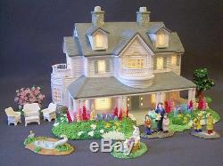 Christmas Easter Village Lighted Ceramic House and Accessories People Summer Set