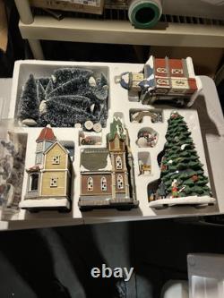 Christmas Village 30 Pc Lighted & Musical Set Costco 999843 Complete