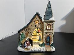 Christmas Village Collection 8 Homes Lot With Accessories 8-9H