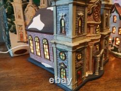 Christmas Village Set Of 3 Spec. Edit. With BONUS figurines