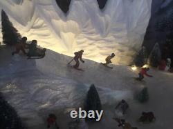 Christmas village display Platform IlluminatesW Led For Lemax Dept 56 North Pole