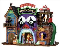 Chuckle's Funhouse 2013 Lemax Spooky Town BRAND NEW Retired Gorgeous