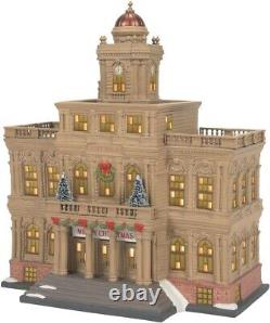 City Hall Department 56 Christmas in the City Village 6011382 lit building Z