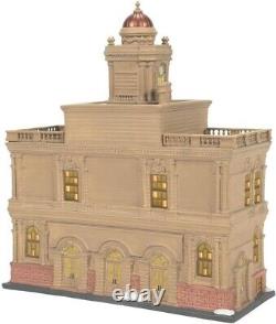 City Hall Department 56 Christmas in the City Village 6011382 lit building Z