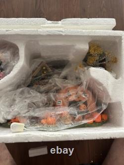 DEFECTIVE Dept 56 Jacks Pumpkin Carving Studio Snow Village Halloween 54 G3D