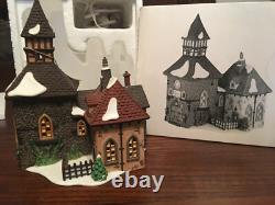DEPARTMENT 56-ORIGINAL 6 DICKEN'S VILLAGE HOUSES+set of lanterns, fence