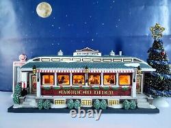 DEPT 56 Christmas in the City AMERICAN DINER plus PHONE BOOTH! Classic, Burgers