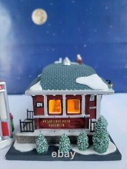 DEPT 56 Christmas in the City AMERICAN DINER plus PHONE BOOTH! Classic, Burgers