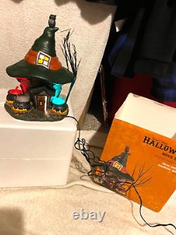 DEPT 56 HALLOWEEN WITCH HOLLOW THREE WITCHES CAULDRON HAUNT 4030758. SOLID. Used