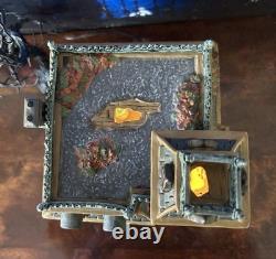 DEPT 56 Halloween MORDECAI MANSION! Haunted, Spooky, Scary, Sounds! Cool lights