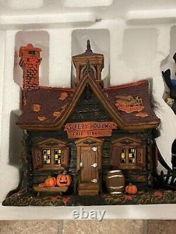 DEPT 56 RARE HALLOWEEN LEGENDS OF SLEEPY HOLLOW SCHOOL See Condition