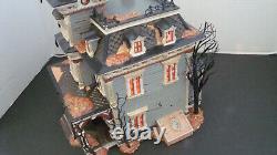 DEPT 56 Snow Village Halloween 1999 Grimsly Manor House Works! Lights Sound Box