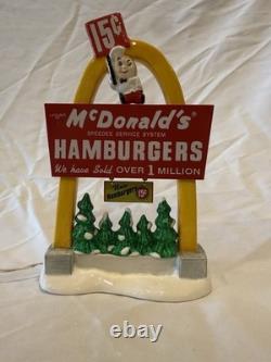 DEPT 56 Snow Village MCDONALD'S RESTAURANT Lighted Sign + RONALD +THREE Figures