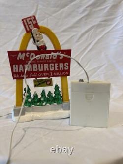 DEPT 56 Snow Village MCDONALD'S RESTAURANT Lighted Sign + RONALD +THREE Figures
